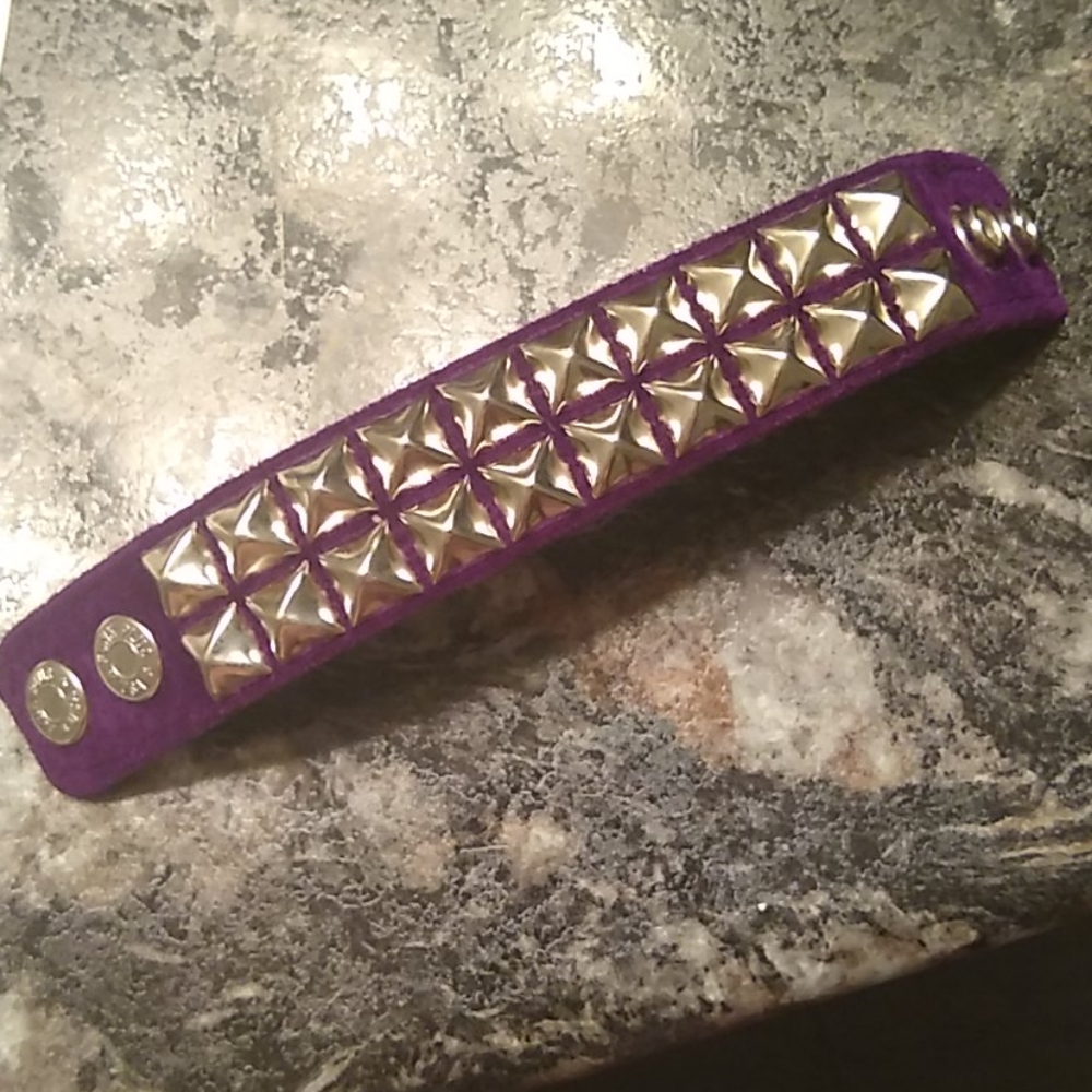 Punk stud braclet